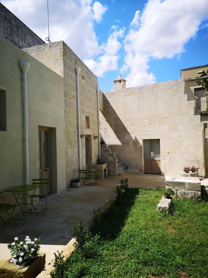 Casa Frea Dimora Storica Bed and Breakfast Martano Eksteriør billede